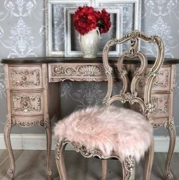 Welcome to Belle of the Ball "like" to bookmark my Boutique 💃 - Picture 5 of 12